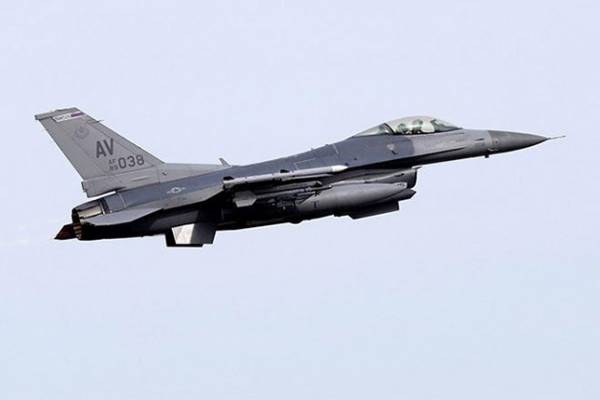 Πτώση F-16 στην Ανδραβίδα, σώος ο πιλότος