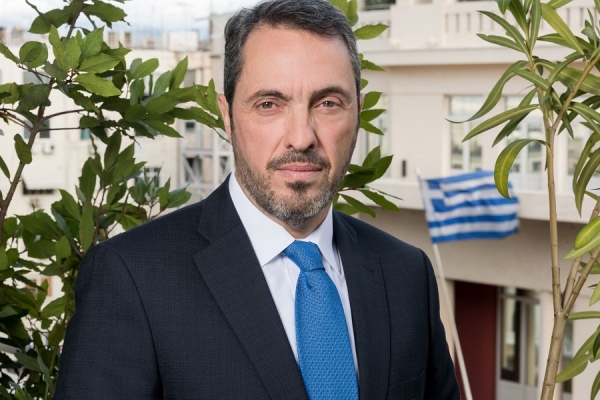 Επίσκεψη Άρη Ξενόφου στο λιμάνι της Καβάλας