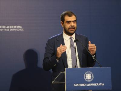 Μαρινάκης για αγρότες: «Δεν γίνεται διάλογος με περιστέρια»