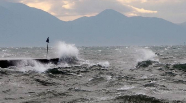 Έκτακτο δελτίο επιδείνωσης του καιρού με ενισχυμένους ανέμους και τοπικές ισχυρές καταιγίδες