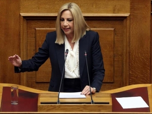 Φ. Γεννηματά προς Κ. Τασούλα: Να γίνει προ ημερησίας διάταξης συζήτηση αμέσως μετά τον Δεκαπενταύγουστο