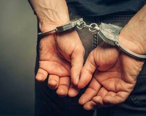 Στη φυλακή γιατρός για παράνομες συνταγογραφήσεις που ζημίωσαν τον ΕΟΠΥΥ με σχεδόν μισό εκατ. ευρώ