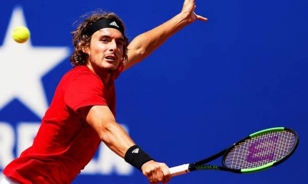 Θρίαμβος Τσιτσιπά στο Αυστραλιανό Open - Κέρδισε 3-1 σετ τον Φέντερερ