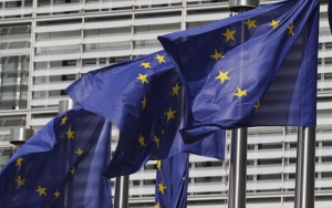 Κομισιόν: Ενέκρινε την πώληση της βουλγαρικής θυγατρικής της Τράπεζας Πειραιώς στη Eurobank