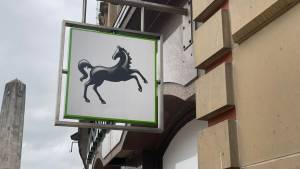 Lloyds Bank completes first digital trade transaction under new UK legislation