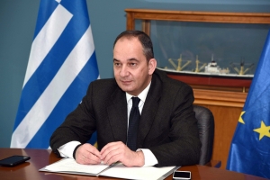 Απόφαση Πλακιωτάκη για άμεση καταβολή αποζημίωσης ειδικού σκοπού και επιδόματος ανεργίας ναυτικών