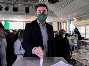 Εκλογές ΚΙΝΑΛ: Ο ήλιος του ΠΑΣΟΚ επέστρεψε