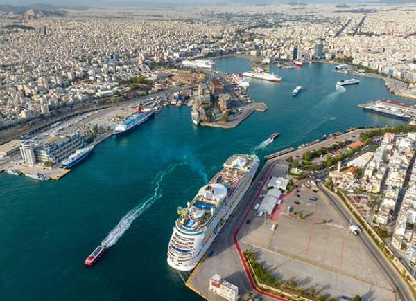 ΟΛΠ Α.Ε.: Υλοποίηση Νέου Προγράμματος Υποτροφιών για το ακαδημαϊκό έτος 2025-2026 - Ενίσχυση της νέας γενιάς και Προώθηση της αριστείας