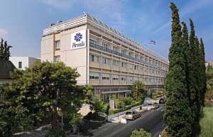 Ενδοομιλική αλλαγή χεριών για την κλινική Λητώ