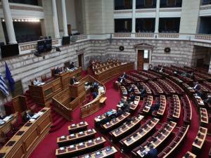 Ψηφίζεται σήμερα στη Βουλή το φορολογικό νομοσχέδιο