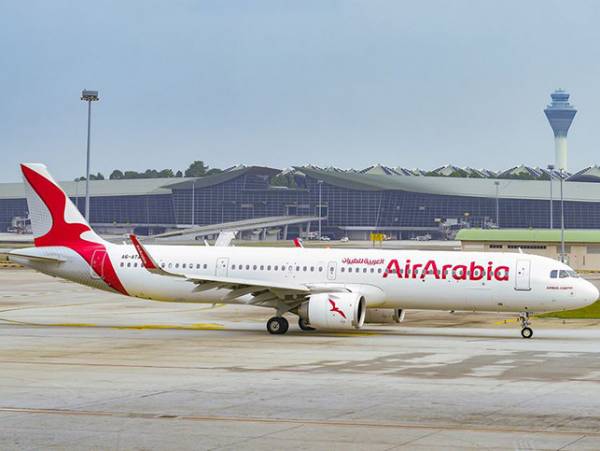 Air Arabia: Εγκαινιάστηκαν οι πτήσεις Αθήνα – Σάρτζα (ΗΑΕ)