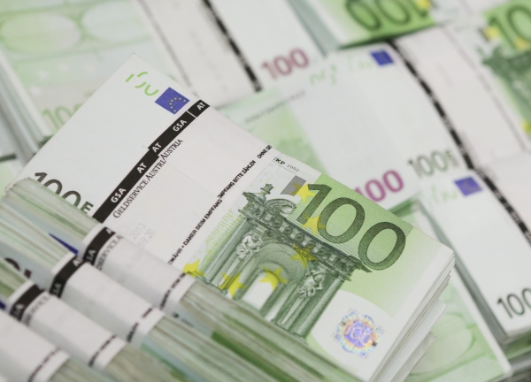 Νέα δάνεια 3 δισ. ευρώ με κρατική εγγύηση σε επιχειρήσεις
