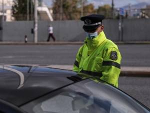 Ξαναλλάζουν από σήμερα οι βεβαιώσεις μετακίνησης των εργαζομένων