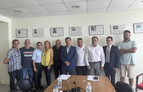 Ρόδος: Το υποκατάστημα του ΕΦΚΑ και το Εργατικό Κέντρο επισκέφθηκε ο υπ. Εργασίας και Κοινωνικής Ασφάλισης Άδ. Γεωργιάδης