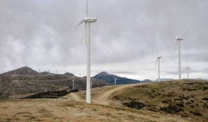 Τήνος: Γενική απεργία στο νησί την Τετάρτη για τις ανεμογεννήτριες