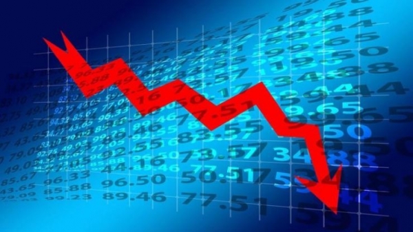 Έλλειμμα 8,1 δισ. ευρώ στο πεντάμηνο
