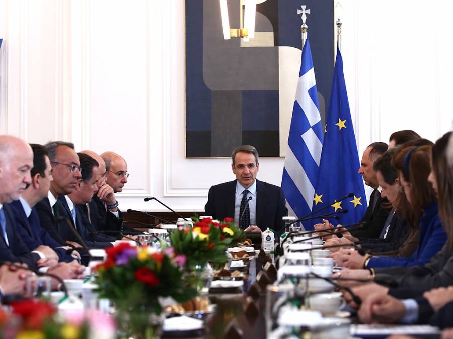 Κ. Μητσοτάκης: Στα 830 ευρώ αυξάνεται ο κατώτατος μισθός από την 1η Απριλίου