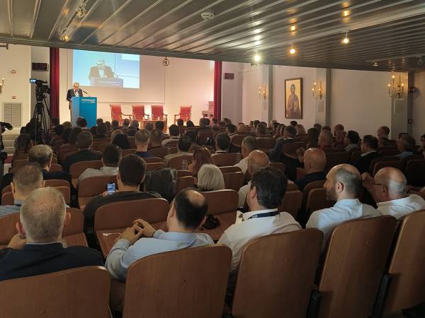 Ποια μηνύματα έστειλε το 24ο Συνέδριο της Ύδρας - Οι θέσεις του ασφαλιστικού κλάδου, το τεράστιο κενό προστασίας, η στάση της Πολιτείας και τα «καυτά» προβλήματα