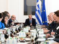 Βία ανηλίκων: Αλλάζουν οι ποινές και για τους γονείς