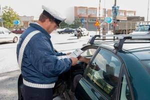 22.940 τροχονομικές παραβάσεις σε μια εβδομάδα σε όλη την Ελλάδα