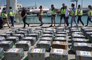 Ισπανία: 9,5 τόνους κοκαΐνης κατάσχεσαν οι αρχές σε φορτίο με μπανάνες από τον Ισημερινό