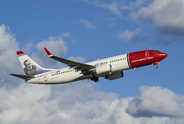 «Κανόνι» βάρεσε η Norwegian Air