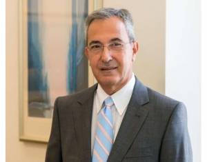 O Νότης Βαγιακάκος ανέλαβε επικεφαλής της Howden Academy
