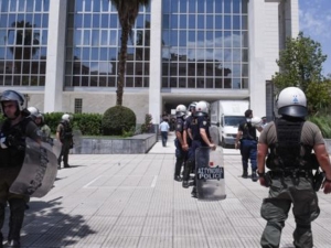 Δίκη Χρυσής Αυγής: Ένοχοι οι βουλευτές για την εγκληματική οργάνωση