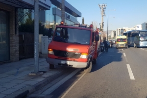 Γυναίκα γέννησε με τη βοήθεια της Πυροσβεστικής στη Λ. Κηφισίας στο Μαρούσι