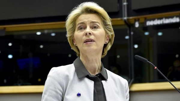 Φον ντερ Λάιεν: «Μην ετοιμάζεστε για διακοπές το καλοκαίρι»