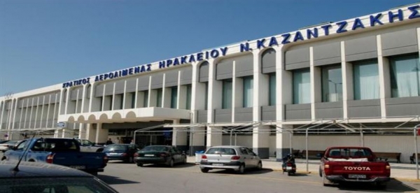 Μείωση κατά 68,7% της επιβατικής κίνησης στα ελληνικά αεροδρόμια το εντεκάμηνο του 2020