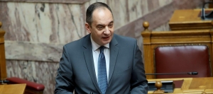 Πλακιωτάκης στη Βουλή κατά ΣΥΡΙΖΑ για το ΕΣΟΘΕ: «Σε λίγους μήνες έγιναν όσα δεν έγιναν σε 4,5 χρόνια (vid)