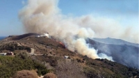 Μεγάλη πυρκαγιά στην Άνδρο - Σε ετοιμότητα για εκκένωση οικισμοί