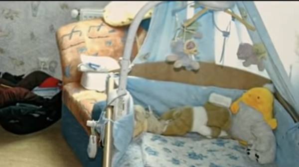 Γερμανία: Μάνα έπνιξε με πανάκια τα τρία της βρέφη (video)