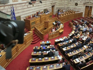 Ψηφίστηκε με 163 ψήφους ο νέος εκλογικός νόμος