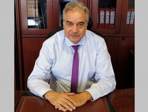 Μήνυση και αγωγή από τον Φ. Σερέτη κατά του Π. Πολάκη για τις 57 ημέρες... απουσίας