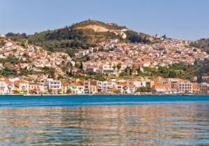 North Evia-Samos Pass: Άνοιξε η πλατφόρμα για τα voucher διακοπών έως 300 ευρώ