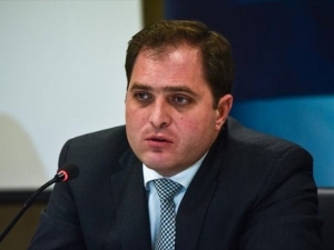 Γ. Πιτσιλής: Μέτρα για την αποφυγή συνωστισμού σε τράπεζες και εφορίες