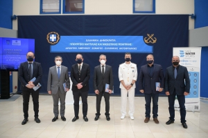 Πλακιωτάκης: Ασφαλέστερες παραλίες και θάλασσες για όλους