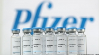 Pfizer/BioNTech: Δυνατότητα παραγωγής 3 δισ. δόσεων του εμβολίου το 2022