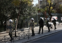 Απαγορεύονται σε όλη την επικράτεια οι δημόσιες υπαίθριες συναθροίσεις από 15 έως 18 Νοεμβρίου