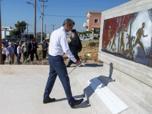 Επίσκεψη Μητσοτάκη στο Μάτι - Δωρεά 11 εκατ. από την Κύπρο