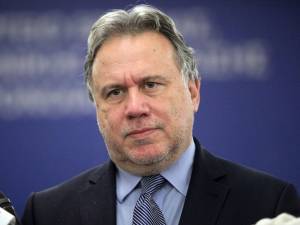 Αποσύρεται από την εκλογική μάχη ο Γ. Κατρούγκαλος
