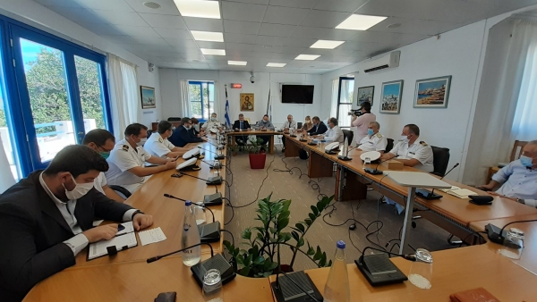 Ευρεία σύσκεψη στην Πάρο υπό τον ΥΝΑΝΠ, Γ. Πλακιωτάκη, για το «Εξπρές Σάμινα»