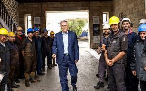Επίσκεψη Θεοδωρικάκου στα Ναυπηγεία της ΟΝΕΧ στη Σύρο - Νέο επενδυτικό πρόγραμμα 14 εκατ. ευρώ