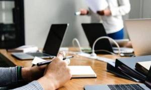 Τηλεργασία στο Δημόσιο και την Παρασκευή