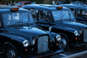 Έλεγχος ποινικού μητρώου στους οδηγούς ταξί του Ηνωμένου Βασιλείου