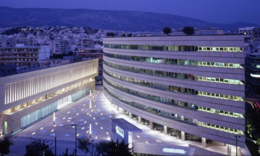 «Παγώνει» η πώληση της Εθνικής Ασφαλιστικής;