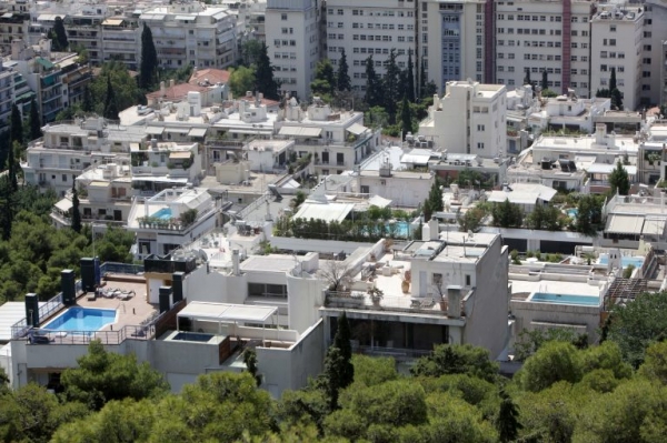 Διπλή έκπτωση φόρου για τους ιδιοκτήτες ακινήτων που εισπράττουν μειωμένα ενοίκια