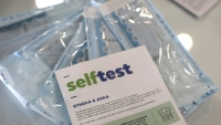 Μέχρι την Παρασκευή η προμήθεια self-test μαθητών για όλο τον Σεπτέμβριο